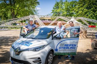 Mitfiebern und Daumendrücken in der „Reifen Stiebling Event-Arena“ 